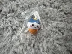ちいかわ ハチワレ くら寿司 マスコット