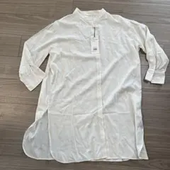 AZUL ホワイト ボタン付き 長袖シャツ