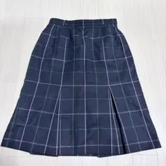 Burberrys バーバリー　チェック柄 プリーツスカート ネイビーのサムネイル