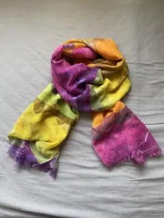 【echo】幾何学模様の多色ストール