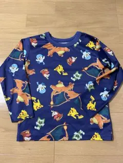ポケモン　長袖Tシャツ