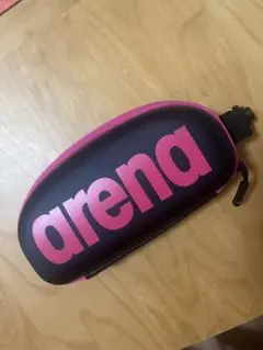 arena ケース 黒/ピンク