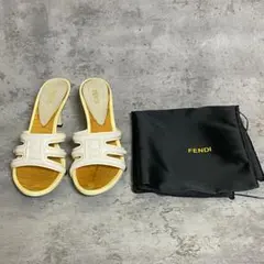 ✨希少✨フェンディ ズッカ柄 ミュール サンダル 22.5cm アイボリーのサムネイル