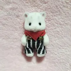 赤ちゃんお洋服　ヒッコリーデニム黒色•赤バンダナセット　星型ボタン　ハンドメイド