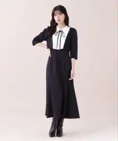 ジルバイジルスチュアート　レイヤード風襟付きワンピース