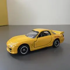 ドリームトミカ 頭文字D FD3S RX7 赤城レッドサンズのサムネイル