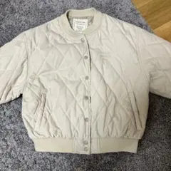 ピンクラテ　キルティング ベージュ ボンバージャケット