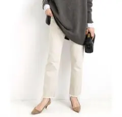 YANUK High Waist Annette ストレートデニム　ベージュのサムネイル