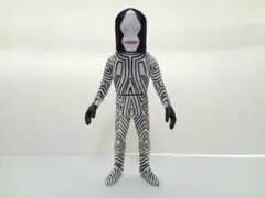 ダダ　ソフビ　サンプル？中国バンダイ？ もはや別宇宙人…【ソフビ】ダダ ソフビレビュー☆ 奥特曼 mainan