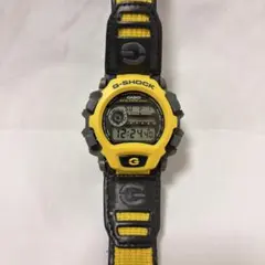 CASIO G-SHOCK イエロー ブラック 腕時計 本体のサムネイル