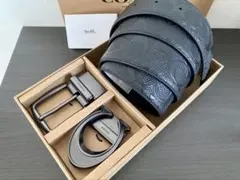 SALE♪コーチ新品　リバーシブル　シグネチャー　バックル回転可能　ベルトセット