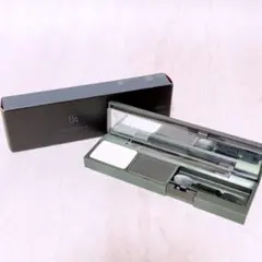 tk☆残量多☆b.a カラーズ アイパウダー 1 ダークグレー&ホワイトシルバーのサムネイル