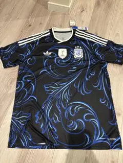 アディダス正規品 アルゼンチン代表 2026 アウェイユニ 2XL - メルカリ