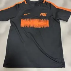 サッカーtシャツ