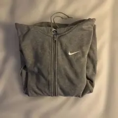 Nike グレー ジップアップパーカー