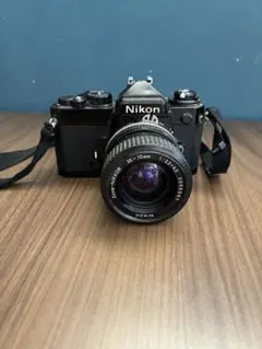 Nikon フィルム一眼レフカメラ 本体のサムネイル