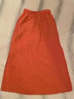 H&M スリット入り シワ加工 フレアロングスカート