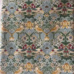 いちご泥棒 生地