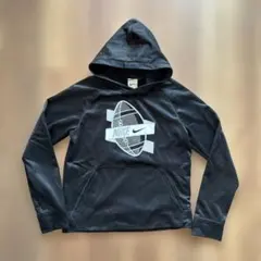 Nike Therma-FIT 黒パーカー