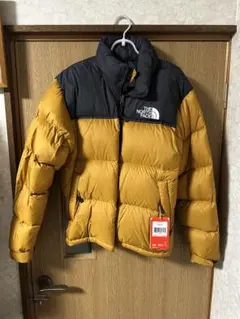 ぱ*読様 THE NORTH FACE NUPTSE ダウンジャケット 黒/イエ