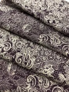 631 難色！シルク花刺繍織柄 アオザイ生地 90cm - メルカリ