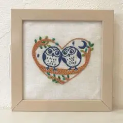 刺繍フレーム　フクロウ（青）