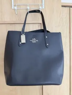 美品　COACH トートバッグ リバーシブル 2way ネイビーのサムネイル