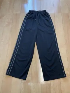 トラックパンツ黒