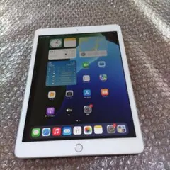 iPad 第7世代 MW752J/A 左下の角割れあり 管理ナンバー3115 - メルカリ