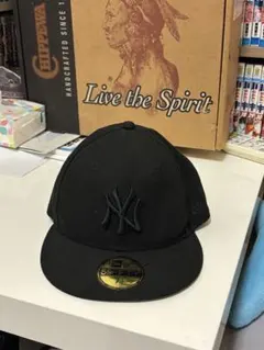New Era 59FIFTY ブラックキャップ