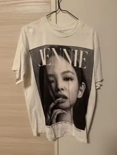 BLACKPINK JENNIE T셔츠 L사이즈