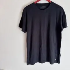 黒のクルーネックTシャツ 半袖 シンプル ワンポイント ブラック 無地