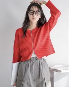 【LOWRYS FARM】リブ編み赤カーディガン ジッパー付き