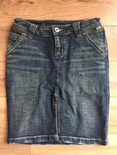 最終値下げ！！セシルマクビー デニムスカート