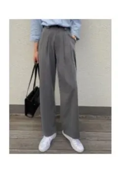 グレー プリーツ入り ワイドパンツ　スラックス　shein
