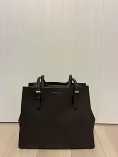 Charles & Keith ダブルハンドルトートバッグ ダークモス - メルカリ