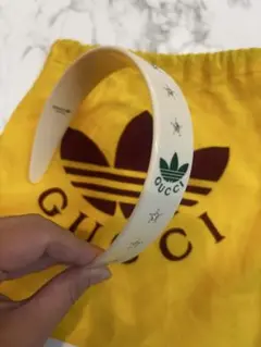 新品未使用　GUCCI adidas グッチ アディダス カチューシャ GUCCI グッチ アディダス adidasコラボ 702950 カチューシャ