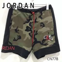 JORDAN ナイキ オーバーサイズ　カモフラ柄　スウェット ショートパンツ