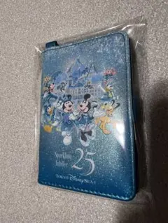 ミラコスタ限定】25周年 カードケース 2個(写真にないオマケ付けます