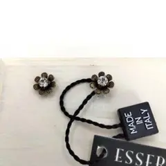 ☆最終値下げ 新品/未使用 イタリア製 スワロフスキーフラワーモチーフ ピアス