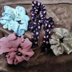 未使用品 水玉模様ヘアシュシュ 4個セット