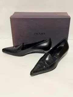 PRADA ブラック ポインテッドトゥパンプス　プラダ　黒　35.5