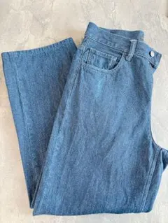 ワイドストレートジーンズ