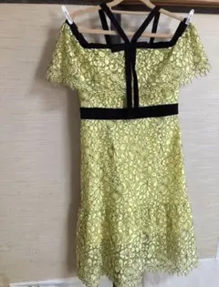 美品　イエローフラワーレースパーティードレス 結婚式　結婚2次会　謝恩会