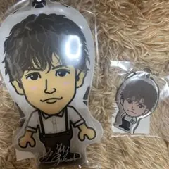 岩田剛典 BIGスマホクリーナー メタルキーホルダー セット