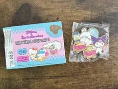 ちいかわ サンリオ コラボ ピンズコレクション モモンガ クロミ