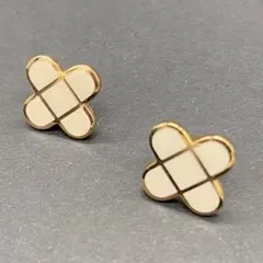 マークバイマークジェイコブス　ピアス