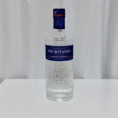 希少・未開栓】ブザヴィラーグ ハンガリアン クラフトジン 700ml 美品