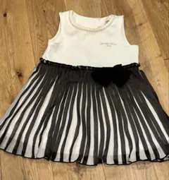 Item thumbnail for item 9ca8dfaf-478e-4037-9064-b66f7663d537