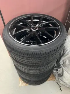 トーム様専用　225/40r18 アルミセット ゴルフ用のサムネイル